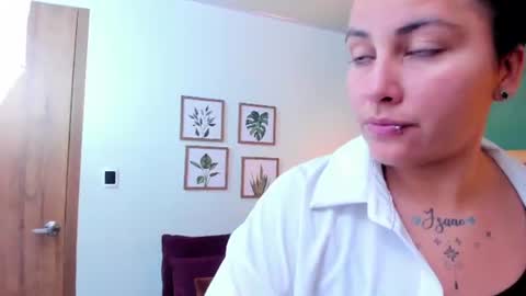 Snapshot of megansumer chatting on June 2026 12:06:01 PM Megan online show from June 2026 12:06:01 PM