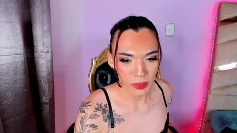 Snapshot of meganthedoll chatting on February 2025 10:21:02 PM Meghan the doll online show from February 2025 10:21:02 PM