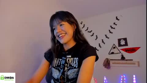 Megan online show from October 2025 03:21:02 PM