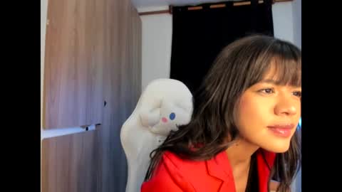 Snapshot of meganthompsonn chatting on June 2026 10:07:01 AM Megan online show from June 2026 10:07:01 AM