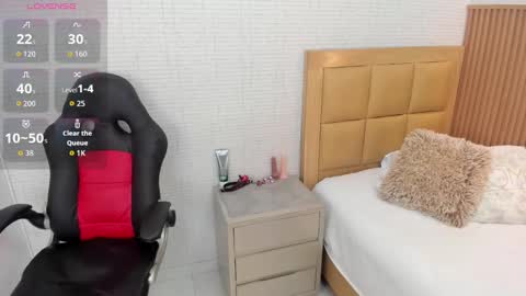 Snapshot of meganzarick chatting on September 2025 12:40:02 PM M E G A N online show from September 2025 12:40:02 PM