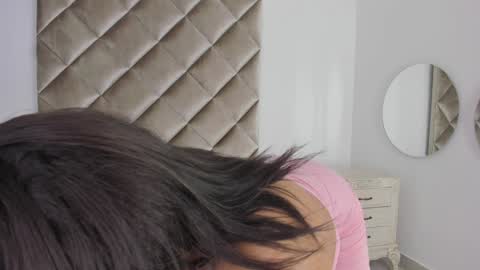 M E G A R A online show from December 2024 07:50:02 AM