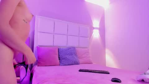 Snapshot of megga_bluee chatting on September 2025 09:25:02 PM megga_bluee online show from September 2025 09:25:02 PM