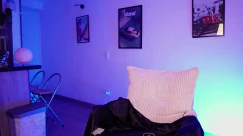 Snapshot of megga_bluee chatting on November 2025 11:36:02 PM megga_bluee online show from November 2025 11:36:02 PM