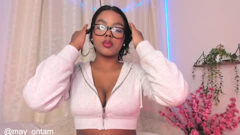     online show from February 2025 03:20:01 AM