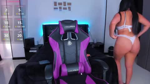 meghan_as online show from February 2025 12:23:02 PM