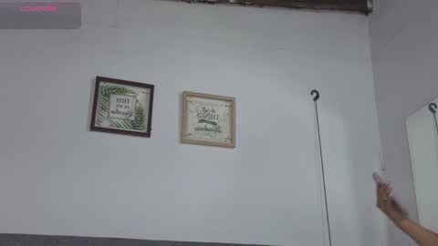 Meghan  online show from October 2025 08:31:01 PM