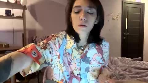 Megan online show from November 2025 12:08:02 PM