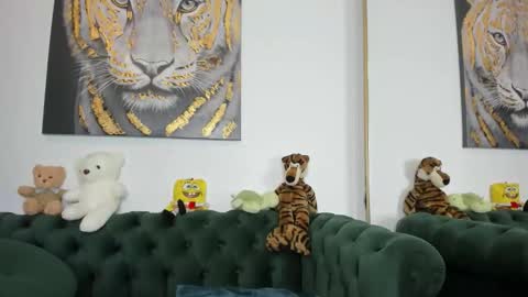 megpalmer online show from November 2025 12:13:02 AM