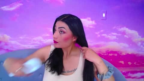  Mel  online show from November 2025 12:05:02 PM