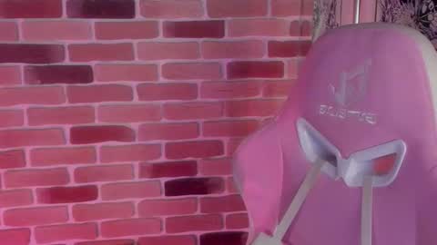 Katie  Payne online show from November 2025 03:21:01 PM