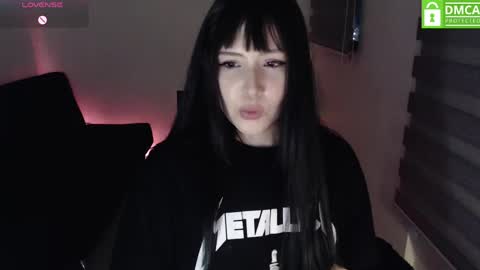 WETWATERMELL online show from May 2026 12:59:01 AM