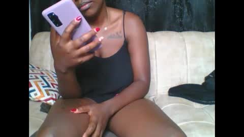 pretty online show from March 2025 06:12:02 AM