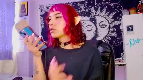 Snapshot of mel_dahlia chatting on August 2026 09:06:02 PM Melissa - - Please help me to reach 100 thumbs up online show from August 2026 09:06:02 PM