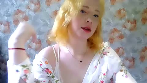 Mel Mellie online show from April 2026 02:23:02 PM