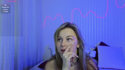 Snapshot of mel_nelson chatting on January 2025 06:35:02 AM Mel online show from January 2025 06:35:02 AM