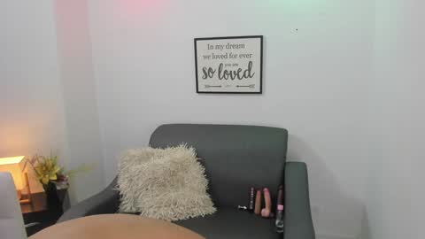 Snapshot of melan_owen chatting on February 2025 11:09:01 AM melan_owen online show from February 2025 11:09:01 AM