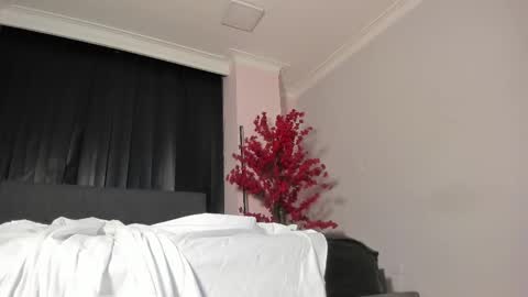 melani greyy online show from March 2025 12:15:01 AM