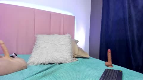 MELANI - online show from February 2025 06:46:02 PM