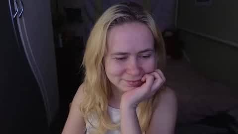 Mila online show from March 2026 08:42:01 AM