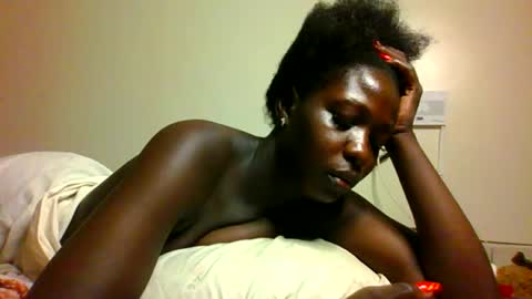 melanie_bae1 online show from June 2026 03:19:02 AM
