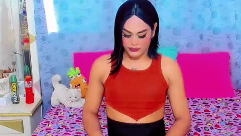 melanie_dolls online show from November 2025 05:56:01 PM