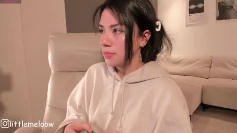 Snapshot of melanie_owo chatting on July 2026 12:13:01 AM Melanie online show from July 2026 12:13:01 AM