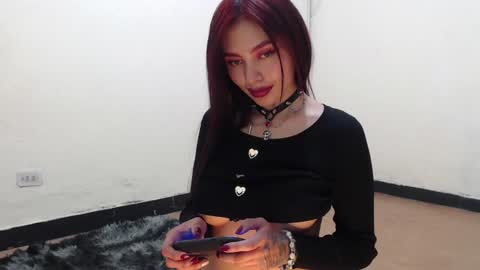 Melanie roux  online show from January 2025 08:58:01 PM