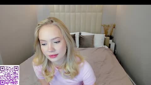 Melanie online show from September 2025 12:23:02 AM