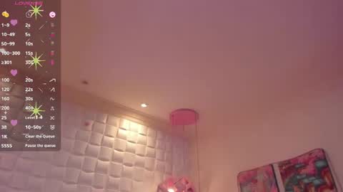 melaniegrayx online show from June 2026 02:43:01 PM