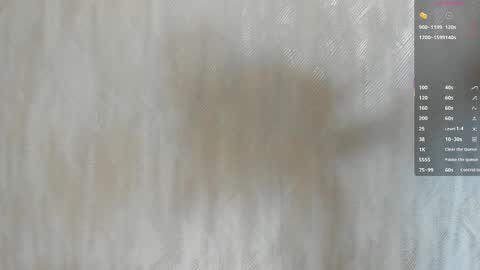 Snapshot of melanierioss_ chatting on September 2025 01:43:02 PM online show from September 2025 01:43:02 PM