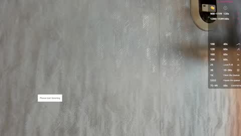 Snapshot of melanierioss_ chatting on October 2025 01:20:01 PM online show from October 2025 01:20:01 PM