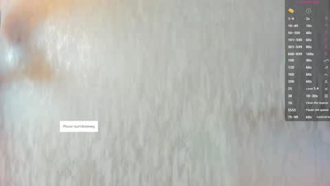 Snapshot of melanierioss_ chatting on October 2025 01:43:02 PM online show from October 2025 01:43:02 PM