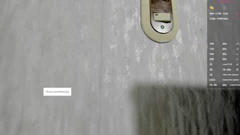 Snapshot of melanierioss_ chatting on October 2025 01:00:02 PM online show from October 2025 01:00:02 PM