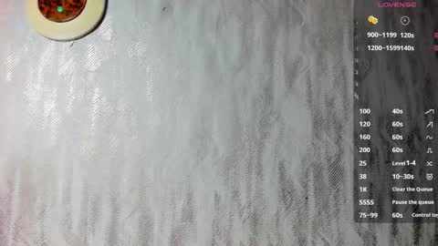 Snapshot of melanierioss_ chatting on November 2025 01:00:02 PM online show from November 2025 01:00:02 PM