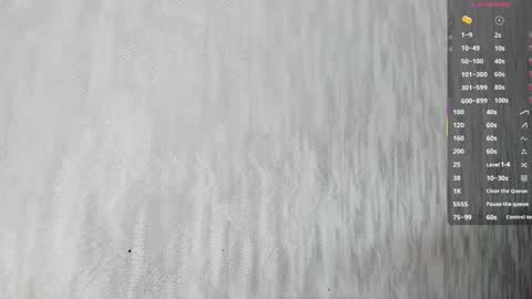 Snapshot of melanierioss_ chatting on November 2025 12:29:02 PM online show from November 2025 12:29:02 PM