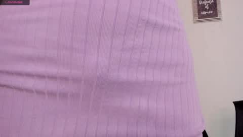 melaniie_roussel online show from December 2024 04:18:01 AM