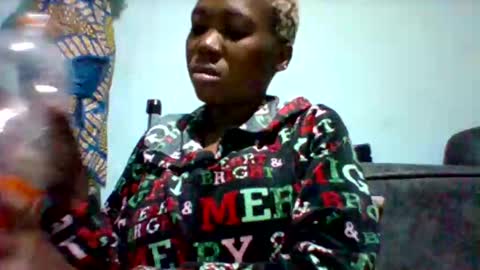 melaninndriping online show from November 2025 04:36:02 AM