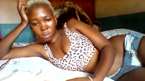 melaninndriping online show from November 2025 09:31:01 AM