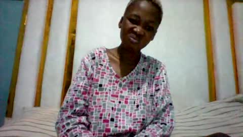 melaninndriping online show from November 2025 05:08:02 AM