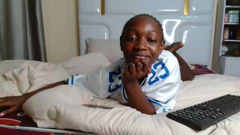 Snapshot of melaninqueen02 chatting on February 2026 07:09:01 PM ann online show from February 2026 07:09:01 PM