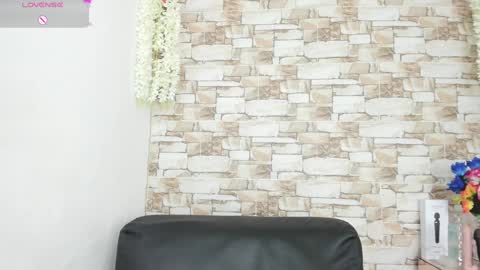 melannie roses online show from January 2025 12:12:01 AM