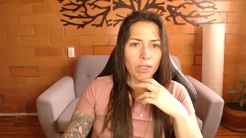 Melanny online show from October 2025 12:17:01 PM