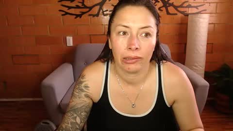 Snapshot of melanny_69 chatting on May 2026 12:21:01 PM Melanny online show from May 2026 12:21:01 PM