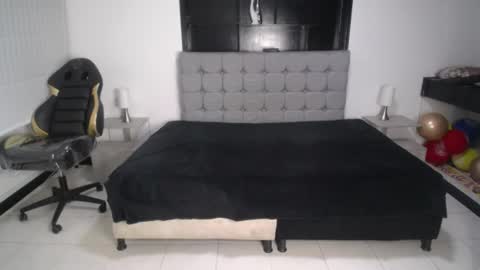melanny_petite online show from July 2026 12:03:02 PM