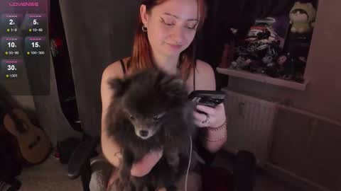 Ash online show from October 2025 06:19:02 PM