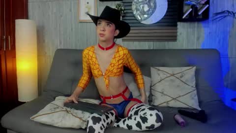 Melany online show from October 2025 02:29:01 PM