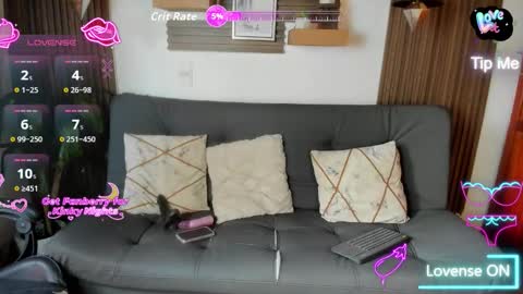 Melany online show from November 2025 04:33:01 PM