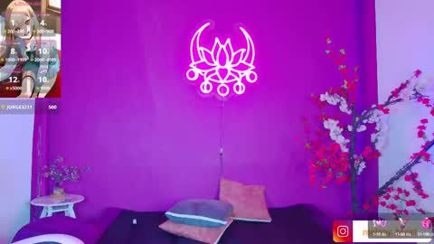 Melany online show from October 2025 04:26:01 PM