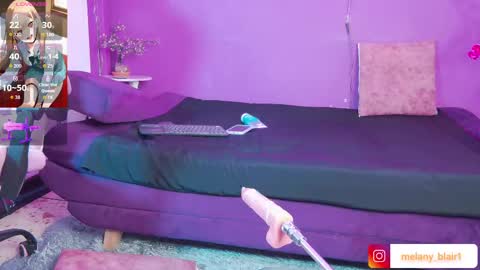 Melany online show from October 2025 08:18:01 PM